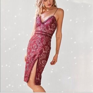 Style Stalker Davis Deep V‎ Midi Dress Lace - Wine Burgundy Slit Bodycon Size S